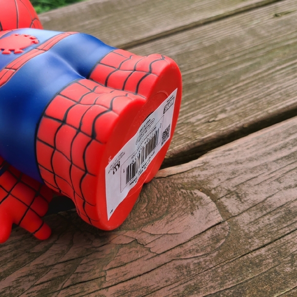 Marvel Spider-Man 3D Coin Money Piggy Bank Desktop Bookshelf Decor Figurine - Picture 9 of 10